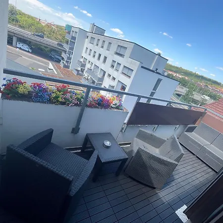 Naehe Hauptbahnhof Und Innenstadt * Würzburg